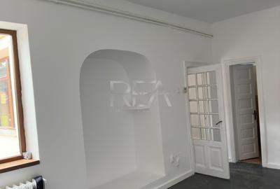 Casa 3 Camere - 95mp - ideală pentru activitate comercială - 3