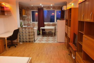 Garsonieră semidecomandată, mobilată în Colentina