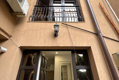 Vilă S+P+E+M cu 10 camere pentru birouri/clinica/gradinita/cresa - 1