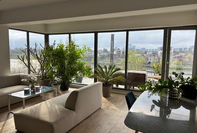 Apartament cu 3 camere decomandat, mobilat în Tei