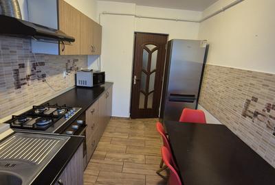 Apartament 2 camere decomandat vis a vis de Palas - 11