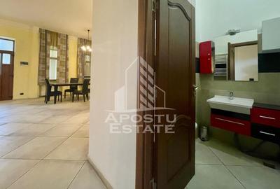 Apartament 3 camere, curte cu acces auto, ULTRACENTRAL - 10