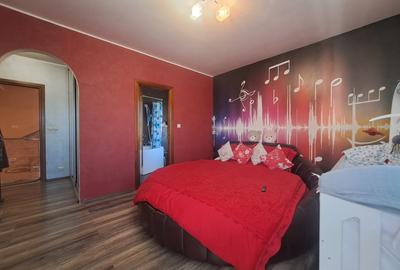 Casa individuala cu piscina. P+1+M. zona foarte buna - 22