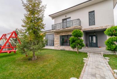 Locuinta construită pentru a fi locuită, nu doar admirată, complet mobilata - 12