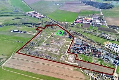 Teren Construcții intravilan de 185299 mp, în Central