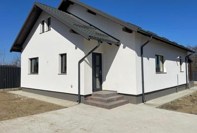 Casa Moderna in Hemeius Comision 0 % - 1