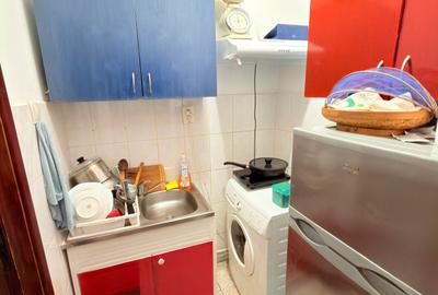 Garsoniera in bloc de apartamente  pe Unirii - 2