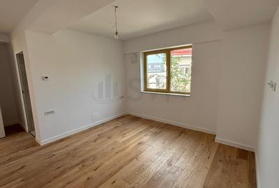 REA1018703 Apartmament modern 3 camere cu gradina proprie I Zona Unirii - 4