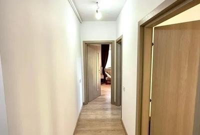 Etaj Intermediar 2 Camere Bloc 2018 Boxa 9mp zona Nicolina Lidl Prima Statie - 3