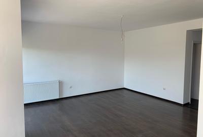 Casă cu 4 camere în Sânpetru