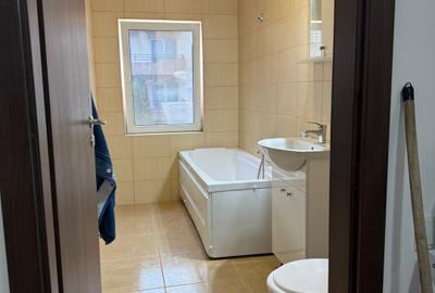 Apartament cu o camera de vanzare in Floresti - 4