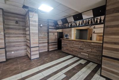Spațiu Comercial Ultracentral, de Închiriat - 1