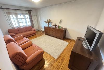 Apartament 3 camere zona Delfinariu cu Centrala - 2