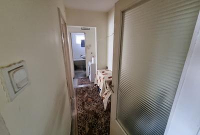 Apartament 3 camere zona Km 4-5 - 6
