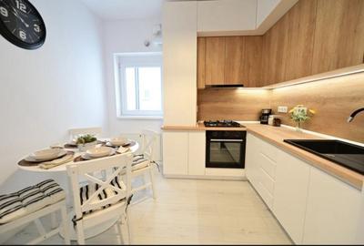 Apartament cu 2 camere decomandat, mobilat în Vest
