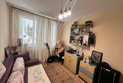 Far  apartament 3 camere decomandat etaj 1 loc parcare - 23