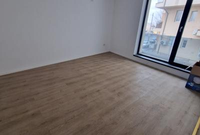 Apartament 2 camere Bloc 2024 / Acte gata / Str Toporasi - 3