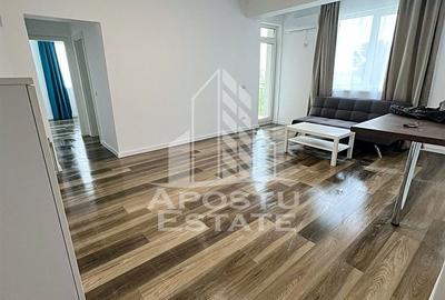 Apartament cu 2 camere semidecomandat, mobilat în Giroc