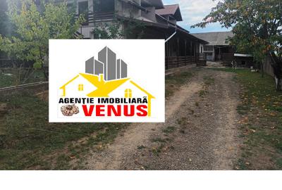 Casă individuală cu 4 camere în Central