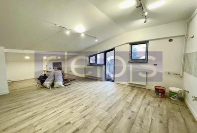 VANZARE APARTAMENT 3 CAMERE TEPES VODA CALEA CALARASILOR 87MP MANSARDA - 2