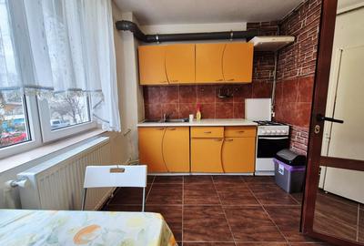Apartament 2 camere de vânzare – zona Tomis 2 – centrală pe gaz - 1