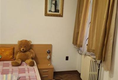 Apartament 2 camere decomandat, parter inalt/P+3 etaje, zona Batistei - 4