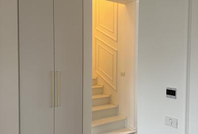 Margine de triplex : 5 camere, 3 bai,2 dressinguri,bucatarie, balcon,terasa. - 12