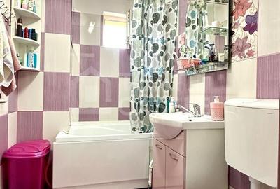 Apartament 3 camere, 2 balcoane inchise, loc de parcare, zona Junior - 8