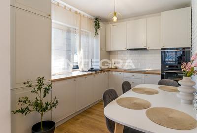 Inchiriez Apartament cu 3 Camere |  Bloc Tip Vila |  Cartier Gruia | Parcare - 4