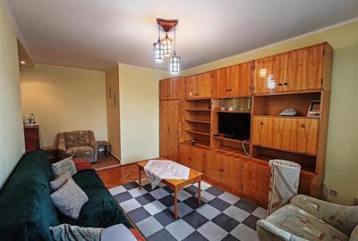 Apartament cu 2 camere decomandat, mobilat în Ultracentral