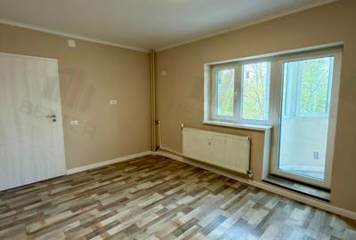 Apartament 3 camere Berceni, 3 min metrou, decomandat, gata de mutat - 1