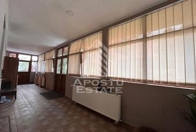 Proprietate cu loc de parcare in curte, modern in zona Odobescu - 10