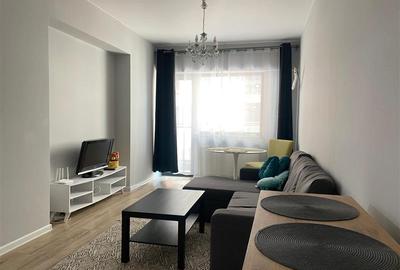 Apartament cu 2 camere, decomandat, mobilat, 52 mp, cu centrala termica. Solicita informatii prin WhatsApp, email sau telefon.