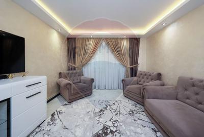 Apartament cu 3 camere decomandat, mobilat în Județean