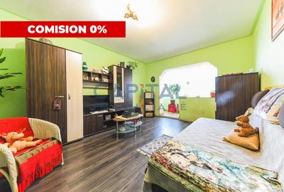 Apartament cu 3 camere decomandat în Între Lacuri