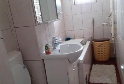 Apartament  cu 2 camere de vânzare, zona Km 4-5 - 7