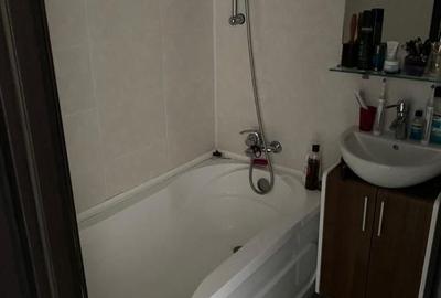 Inchiriez apartament 2 camere-zona Berceni - 7
