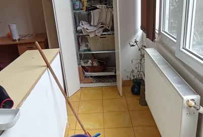 2 camere Parter Inalt zona Piata Sfintii Voievozi ideal investitie - 7