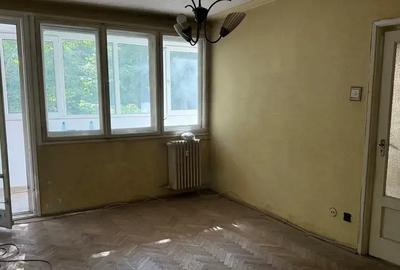 Apartament cu 2 camere semidecomandat în Titan
