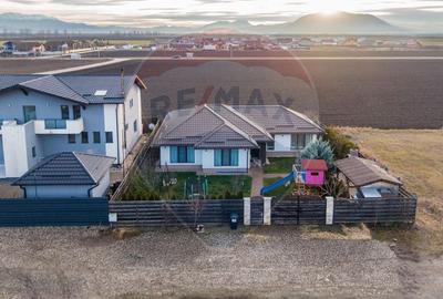 Casa noua mobilata utilata teren 510 mp - 1