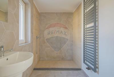 Proprietate versatilă în Brașov – locuință, business sau investiție - 26