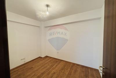 Apartament cu 3 camere de închiriat în zona Nufarul - 8
