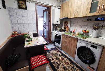 Apartament 2 camere decomandat, Nicolina Prima Statie - parter - 4