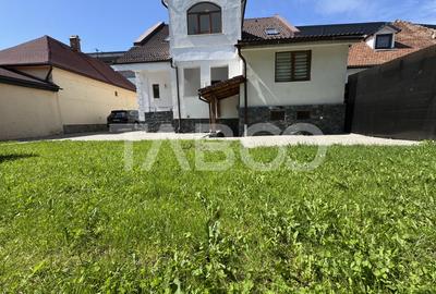 Casa individuala pretabila comercial / birouri 7 camere Central Sibiu - 1