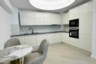 Apartament cu 3 camere decomandat în Pipera