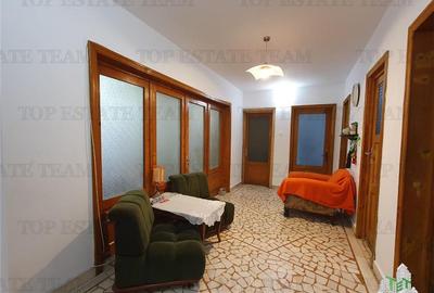 Investitie ultracentral - apartament 4 camere garaj boxa si curte Constanta - 3