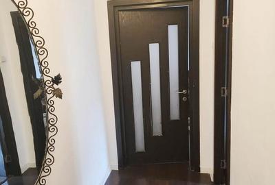 Apartament mobilat3 camere-Tractoru - 12