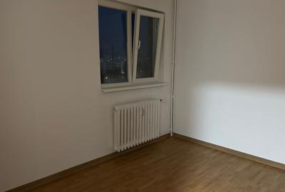 De vânzare:  apartament 2 camere - Drumul Taberei - metrou - parc - 3