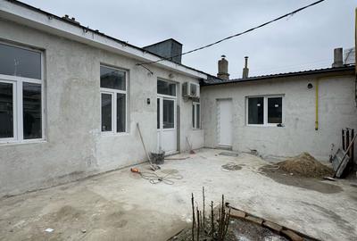 Vanzare casa regim parter, in Galati, zona PORT, sup. teren 170mp