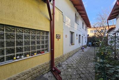 Casa spatioasa de inchiriat Bartolomeu (Curte comuna) - 7